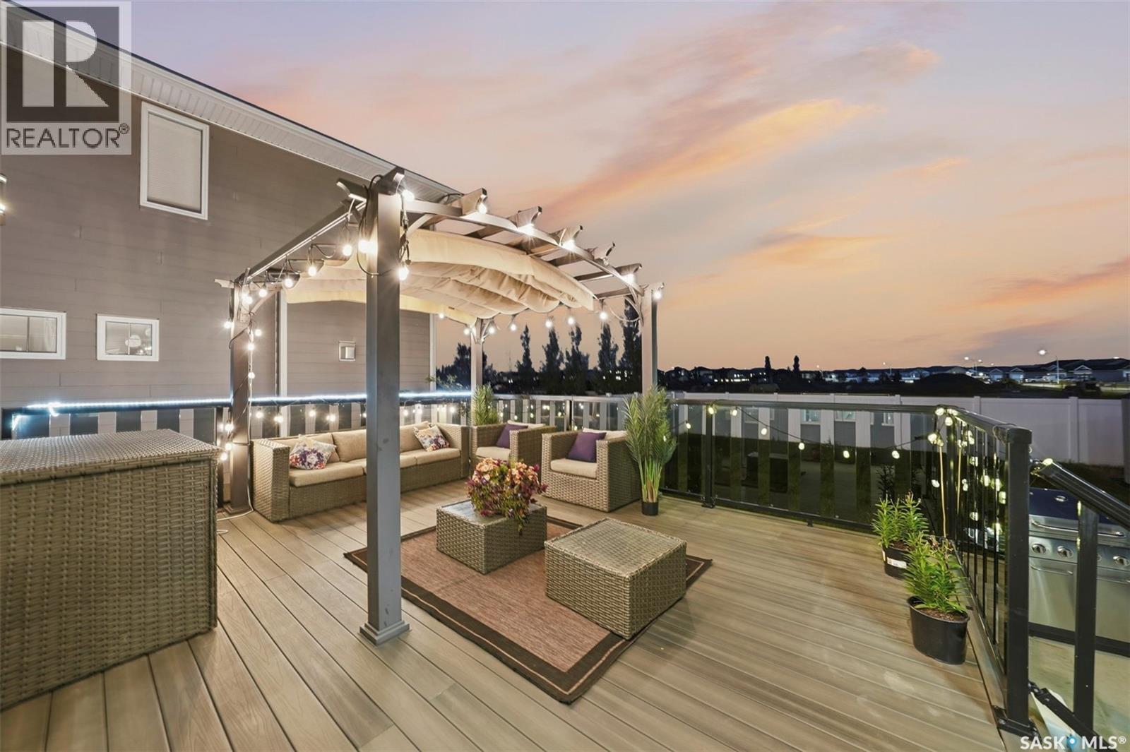 107 Schumacher Bay, Saskatoon, SK - Outdoor