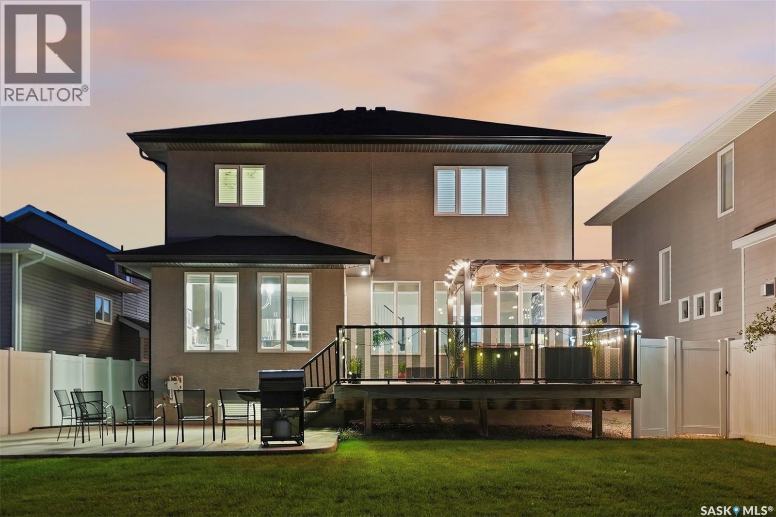 107 Schumacher Bay, Saskatoon, SK - Outdoor With Deck Patio Veranda With Exterior