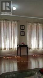 539 Coach Drive, Mississauga, ON - Indoor Photo Showing Other Room