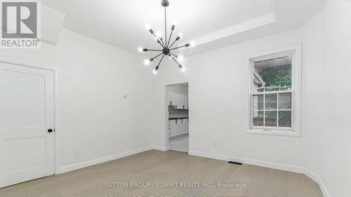 439 Ferguson Avenue N, Hamilton, ON - Indoor Photo Showing Other Room
