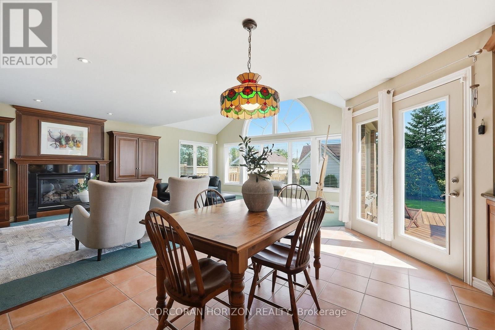 46 Devils Creek Drive, Cambridge, ON - Indoor Photo Showing Dining Room With Fireplace