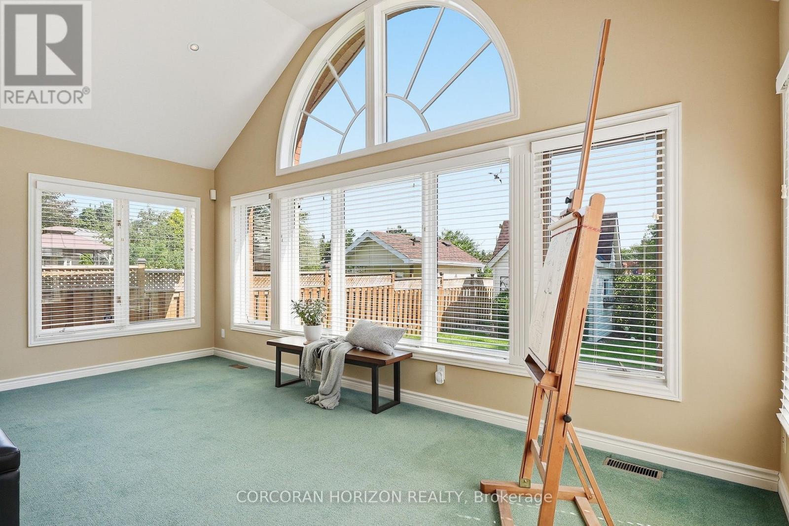46 Devils Creek Drive, Cambridge, ON - Indoor Photo Showing Other Room