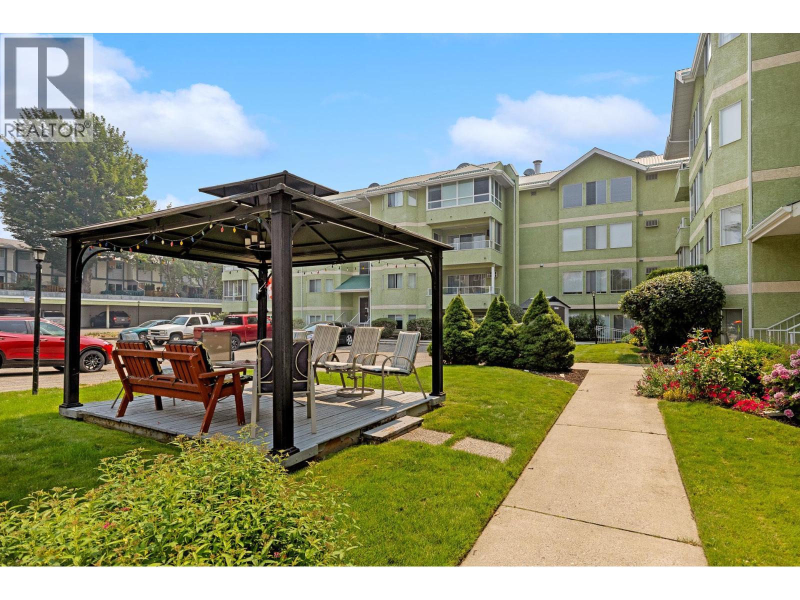 780 Houghton Road Unit# 204, Kelowna, BC - Outdoor
