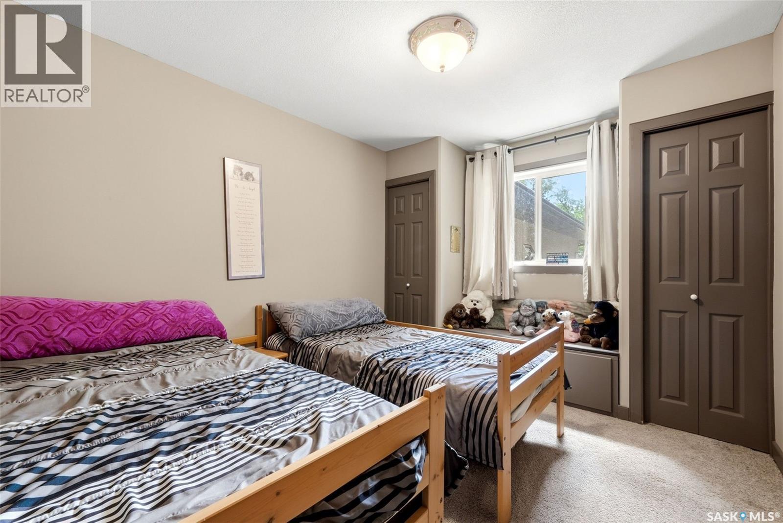 210 Pleasant Avenue, Buena Vista, SK - Indoor Photo Showing Bedroom