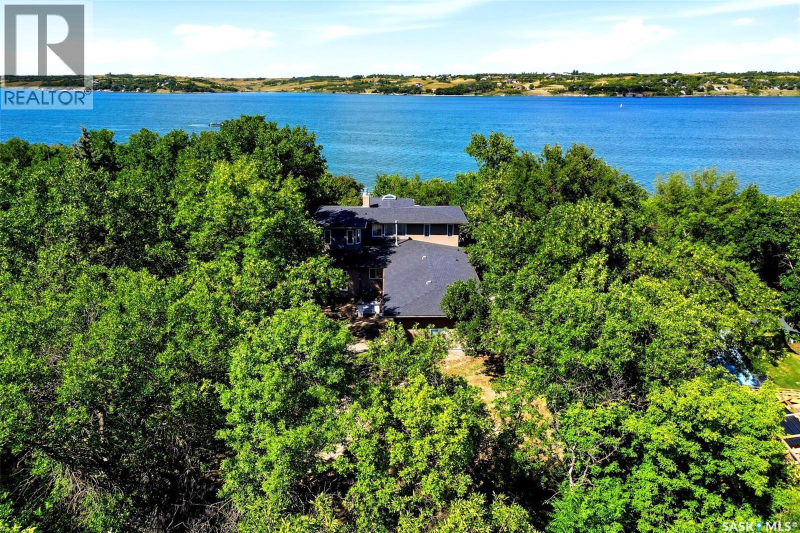 210 Pleasant Avenue, Buena Vista, SK - Outdoor With Body Of Water With View