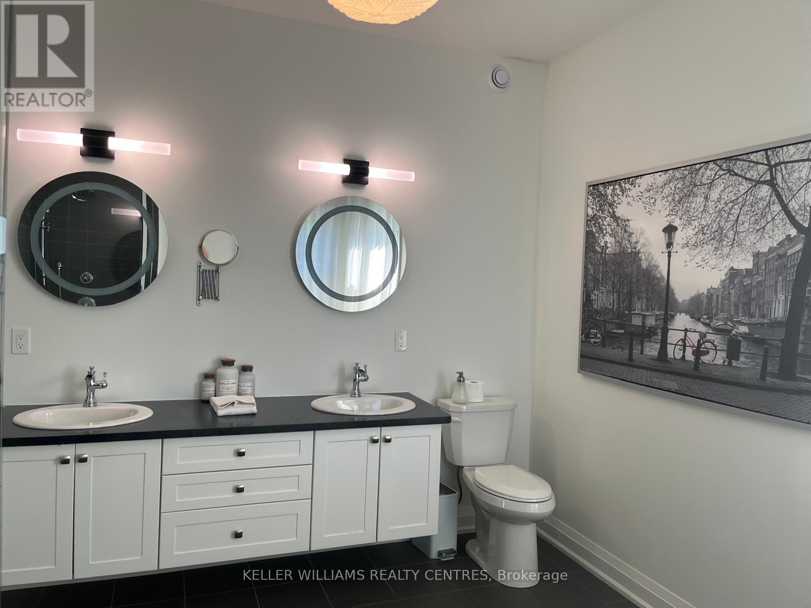 2 Thoroughbred Drive, Oro-Medonte, ON - Indoor Photo Showing Bathroom