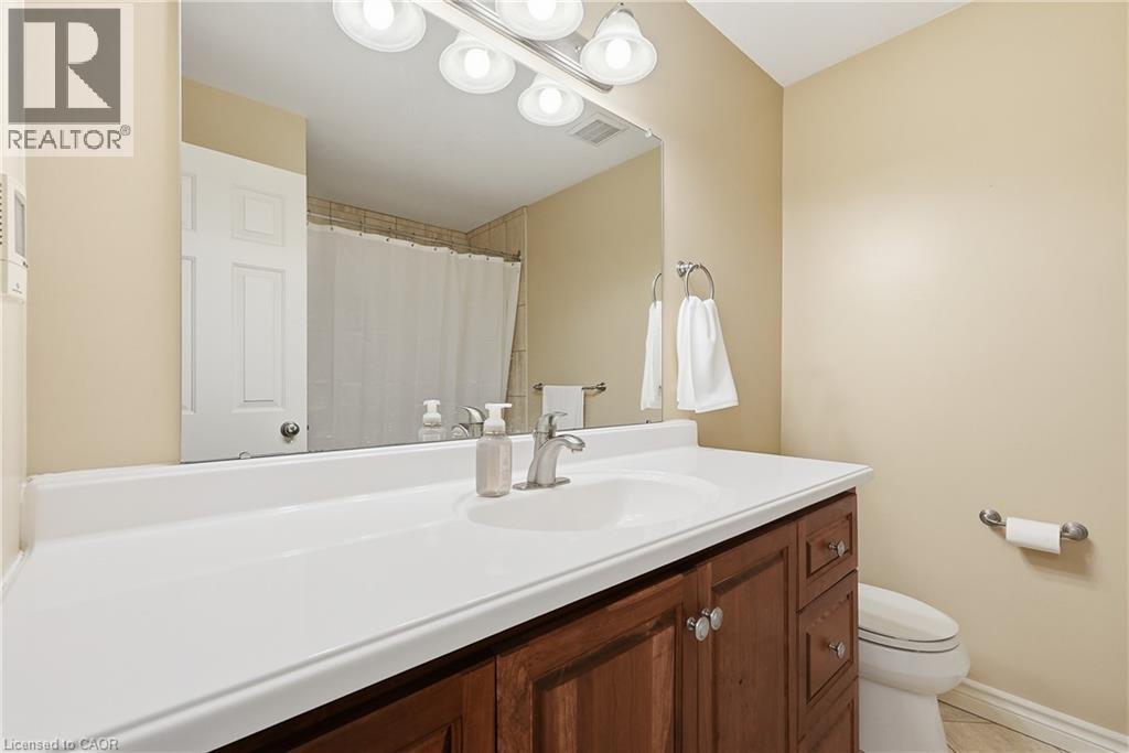 46 Devils Creek Drive, Cambridge, ON