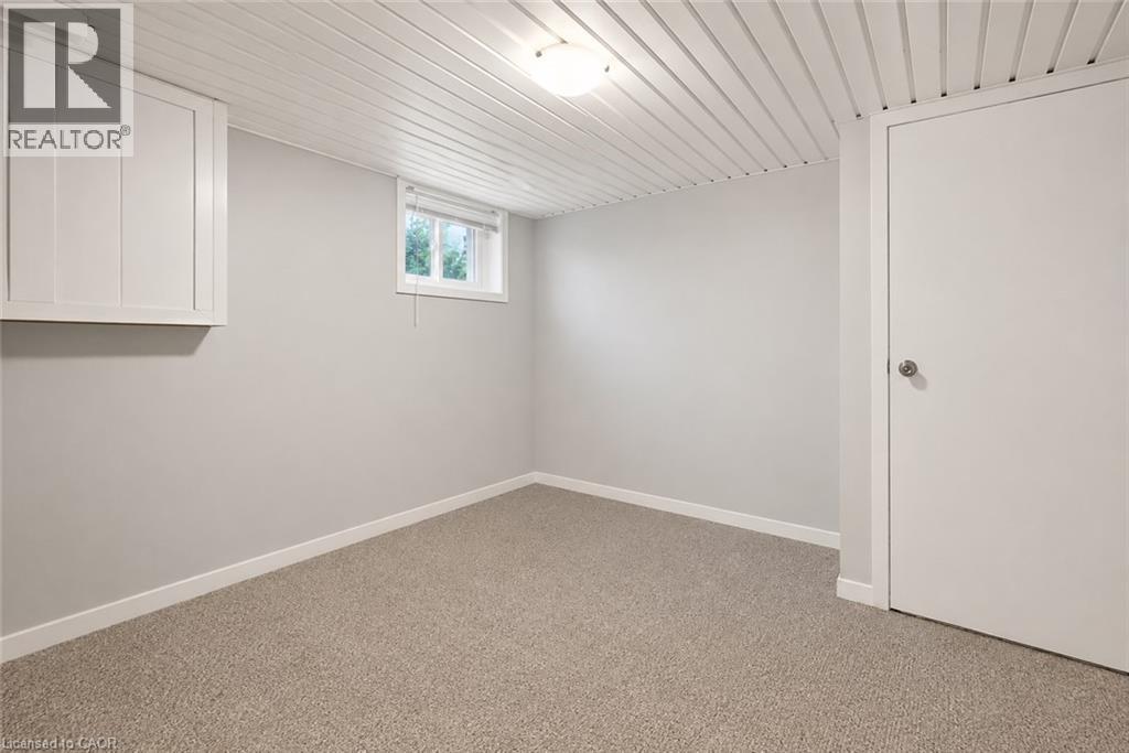 23 Kipling Road, Hamilton, ON - Indoor Photo Showing Other Room