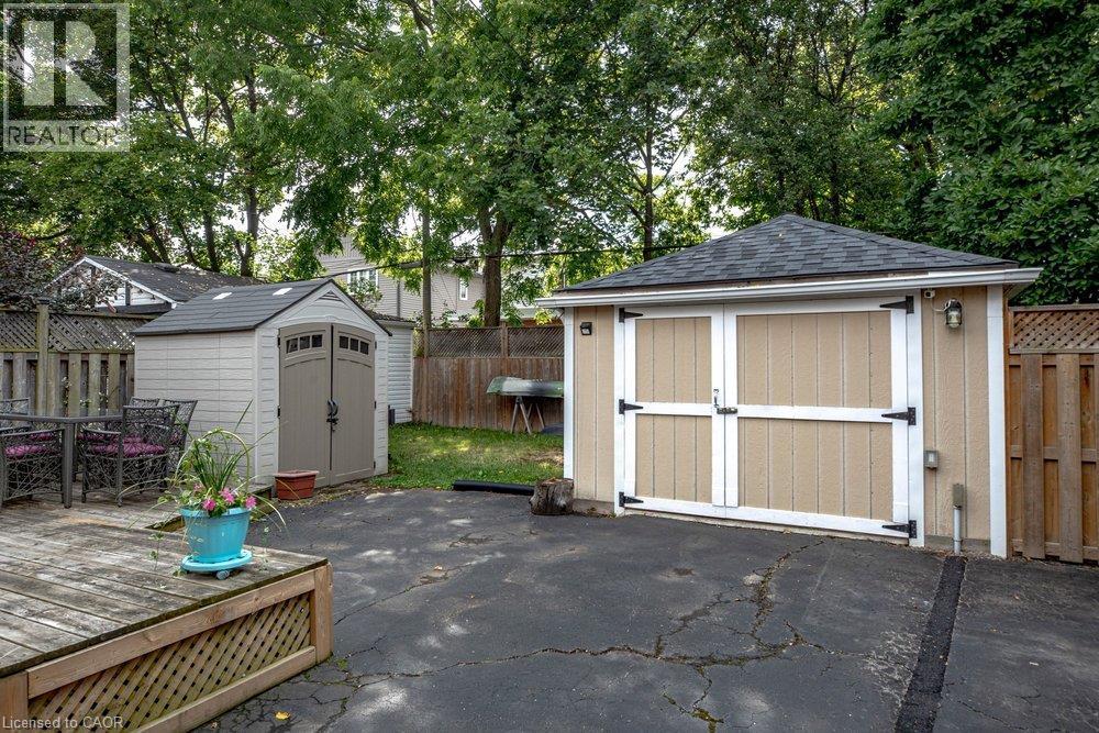 23 Kipling Road, Hamilton, ON - Outdoor