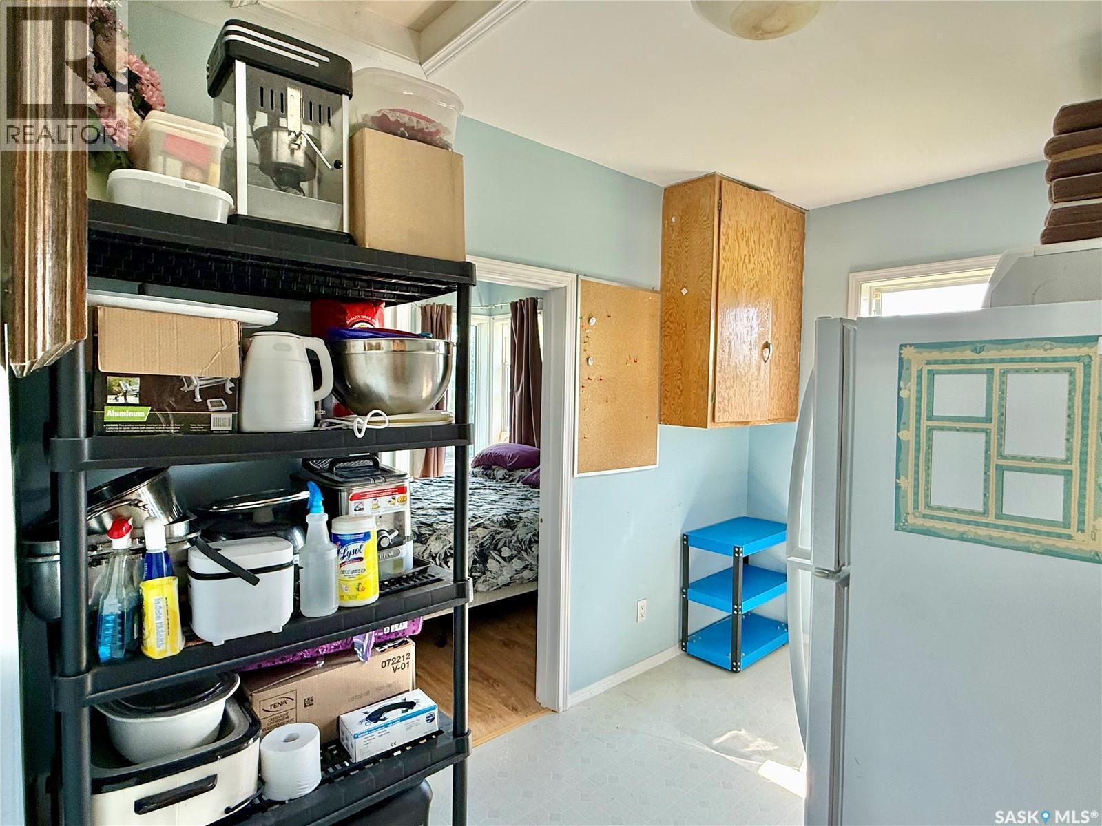 315 3Rd Avenue W, Debden, SK - Indoor