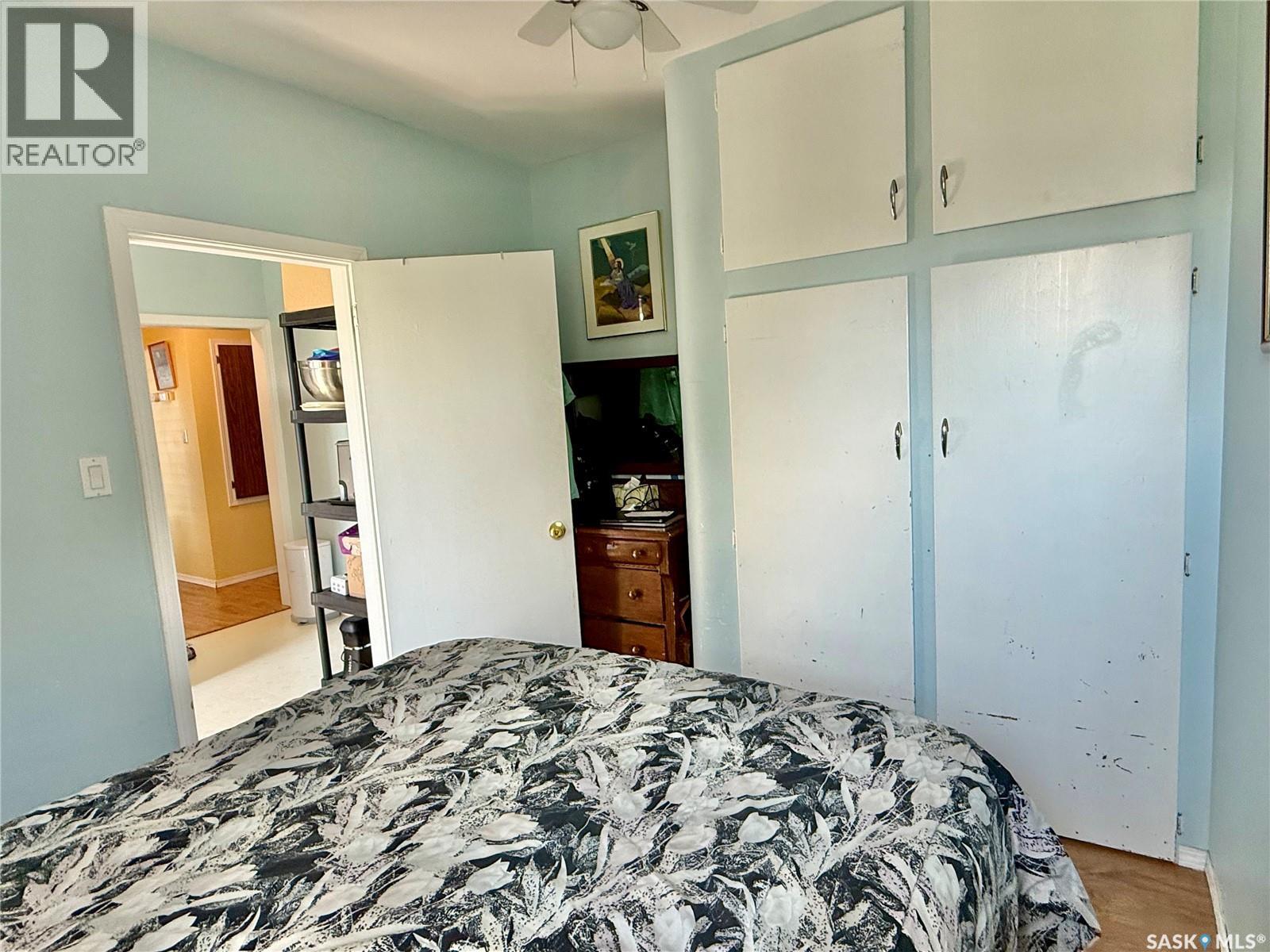 315 3Rd Avenue W, Debden, SK - Indoor Photo Showing Bedroom