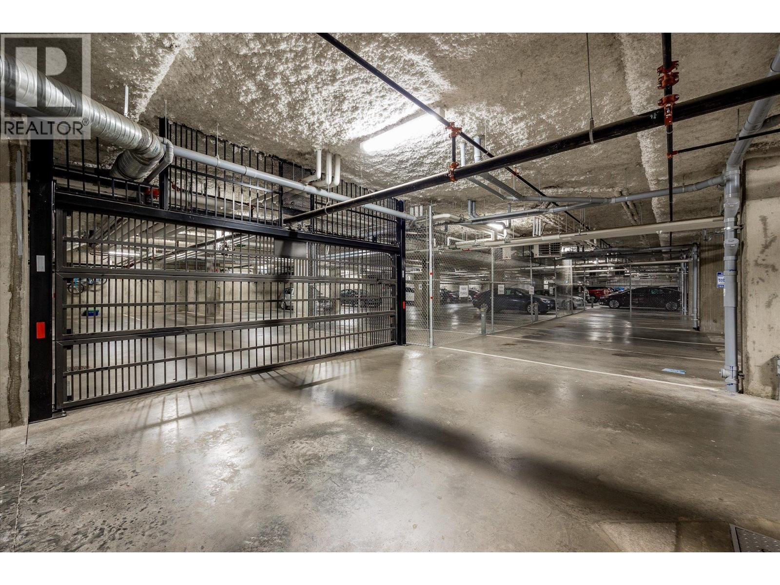 1775 Chapman Place Unit# Ph06, Kelowna, BC