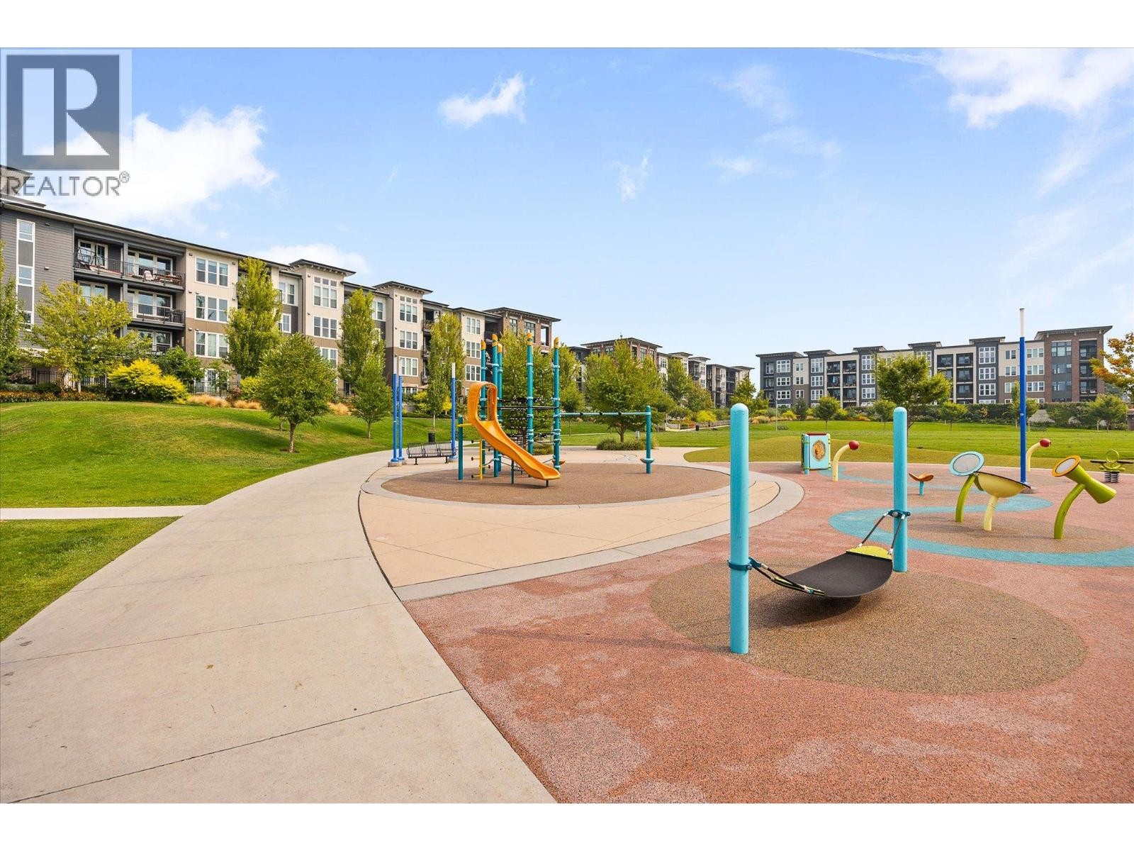 Rowcliffe Park! - 1775 Chapman Place Unit# Ph06, Kelowna, BC