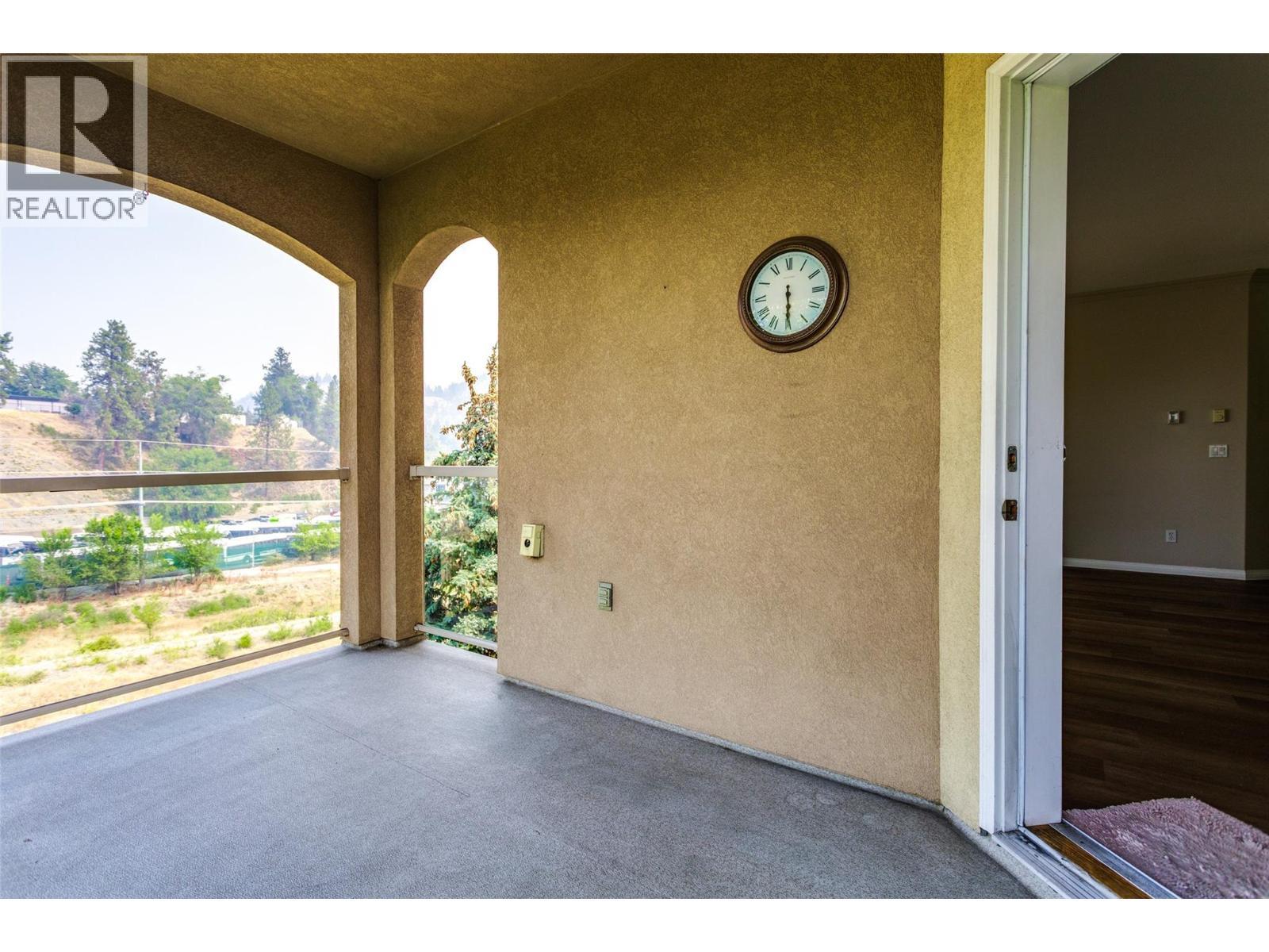 1962 Enterprise Way Unit# 401, Kelowna, BC - With Exterior