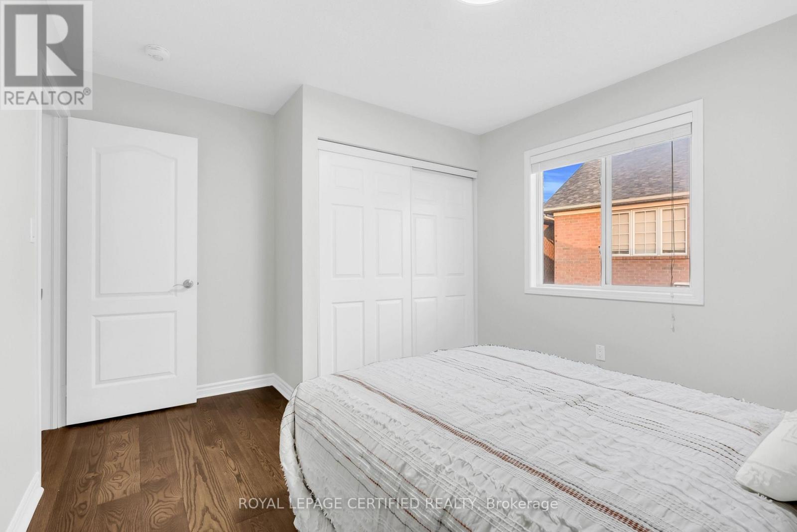 729 Turrell Crescent, Milton, ON - Indoor Photo Showing Bedroom