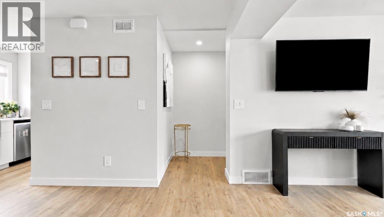 12 651 Dubois Crescent, Saskatoon, SK - Indoor Photo Showing Other Room