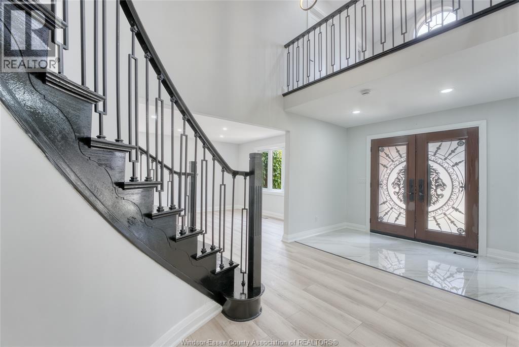 2350 Docherty Drive, Tecumseh, ON - Indoor Photo Showing Other Room
