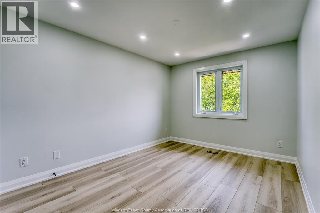 2350 Docherty Drive, Tecumseh, ON - Indoor Photo Showing Other Room