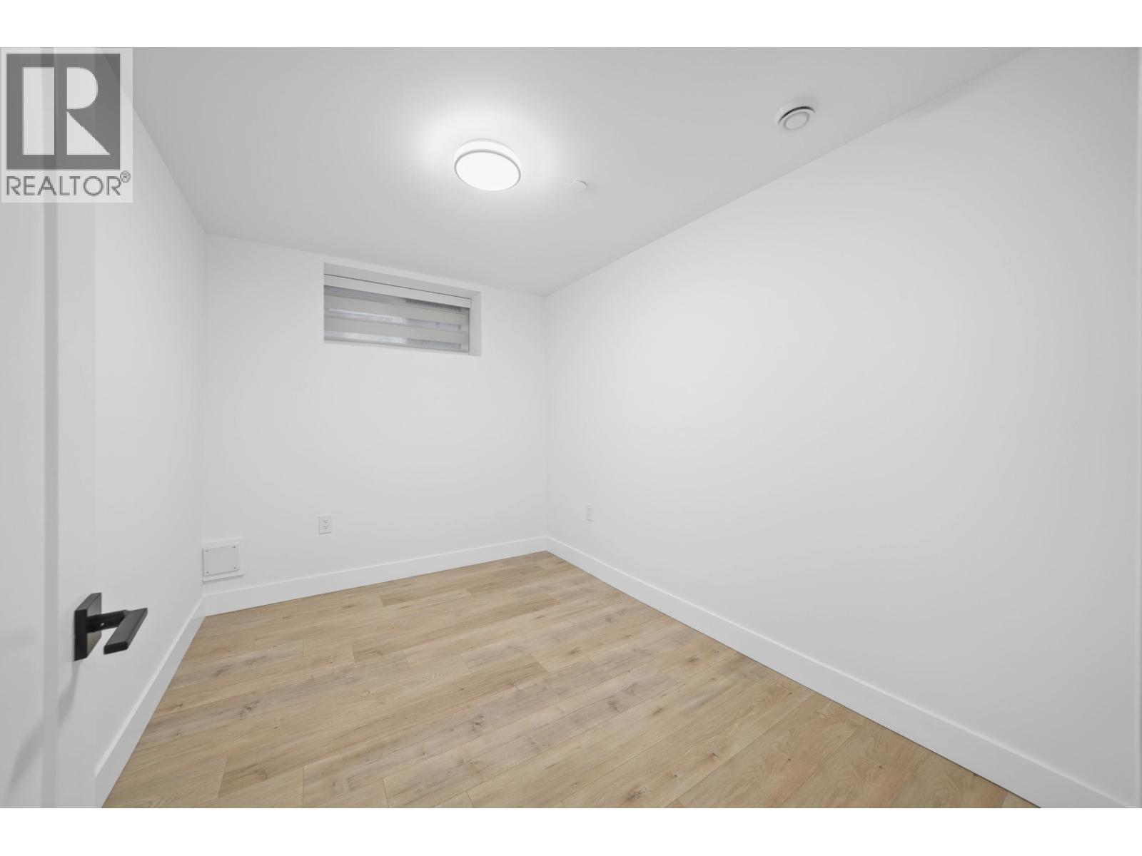 2995 E 17Th Avenue, Vancouver, BC - Indoor Photo Showing Other Room