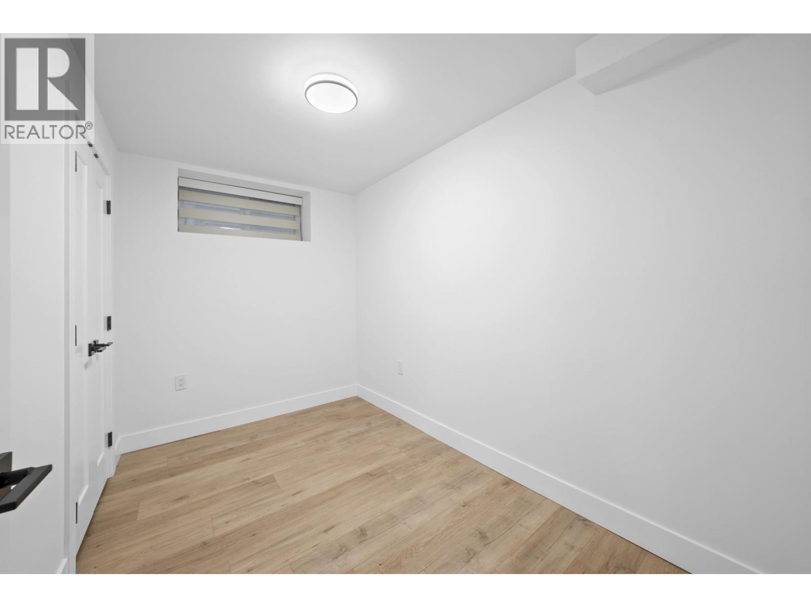 2995 E 17Th Avenue, Vancouver, BC - Indoor Photo Showing Other Room