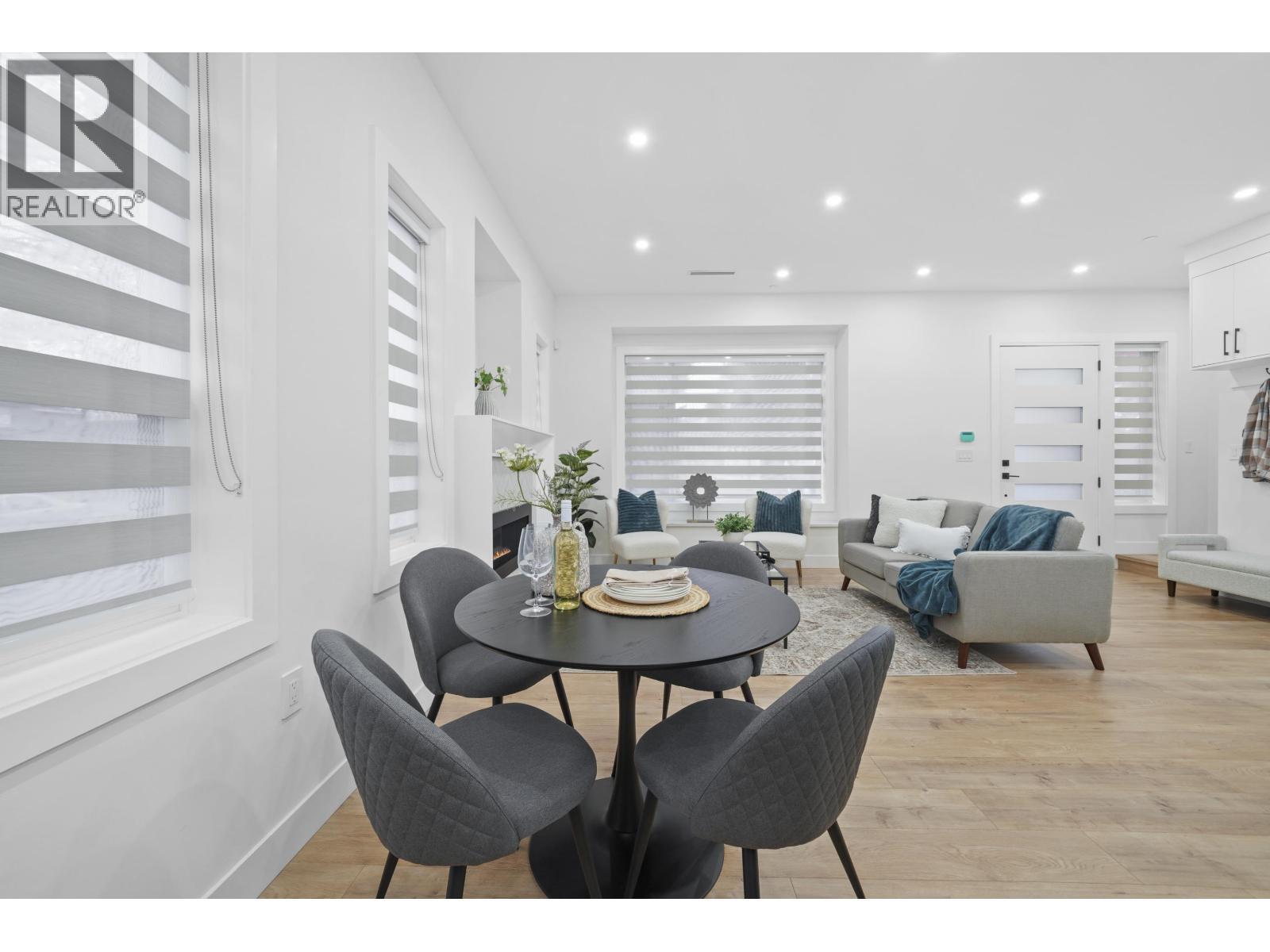 2995 E 17Th Avenue, Vancouver, BC - Indoor Photo Showing Dining Room