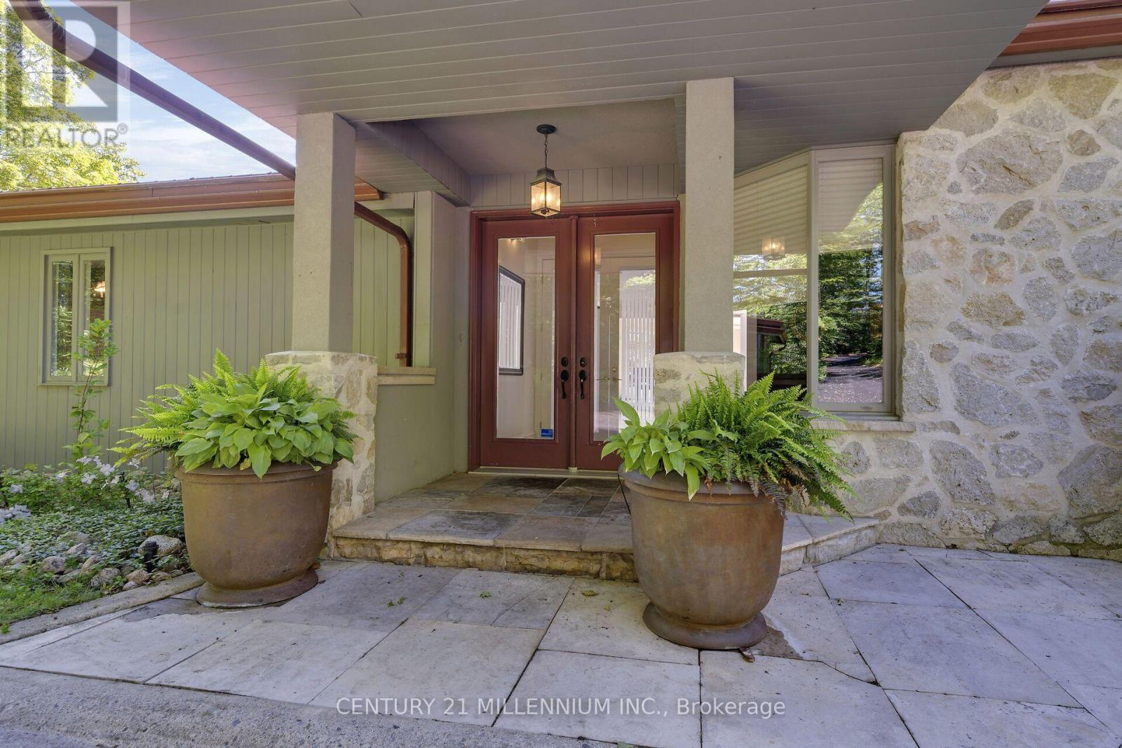 Stone, Stucco and Wood Exterior - 9135 Sideroad 24 Side Road, Erin, ON - Outdoor