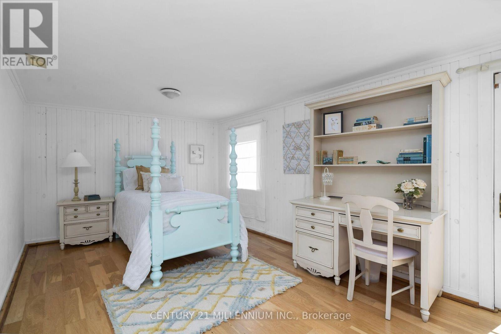 5th Bedroom with Walkout - 9135 Sideroad 24 Side Road, Erin, ON - Indoor Photo Showing Bedroom