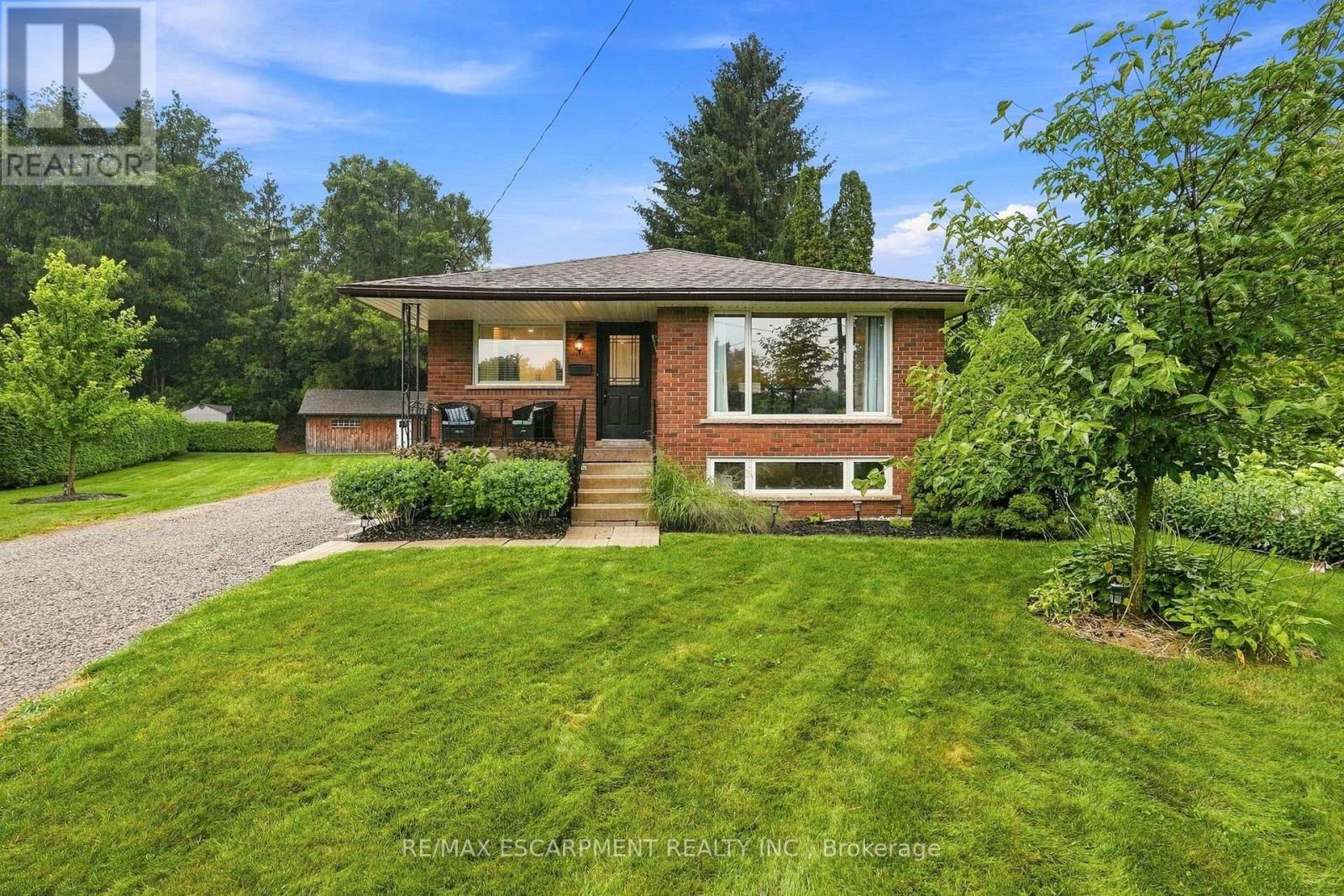10 Taylor Crescent, Hamilton, ON - Outdoor