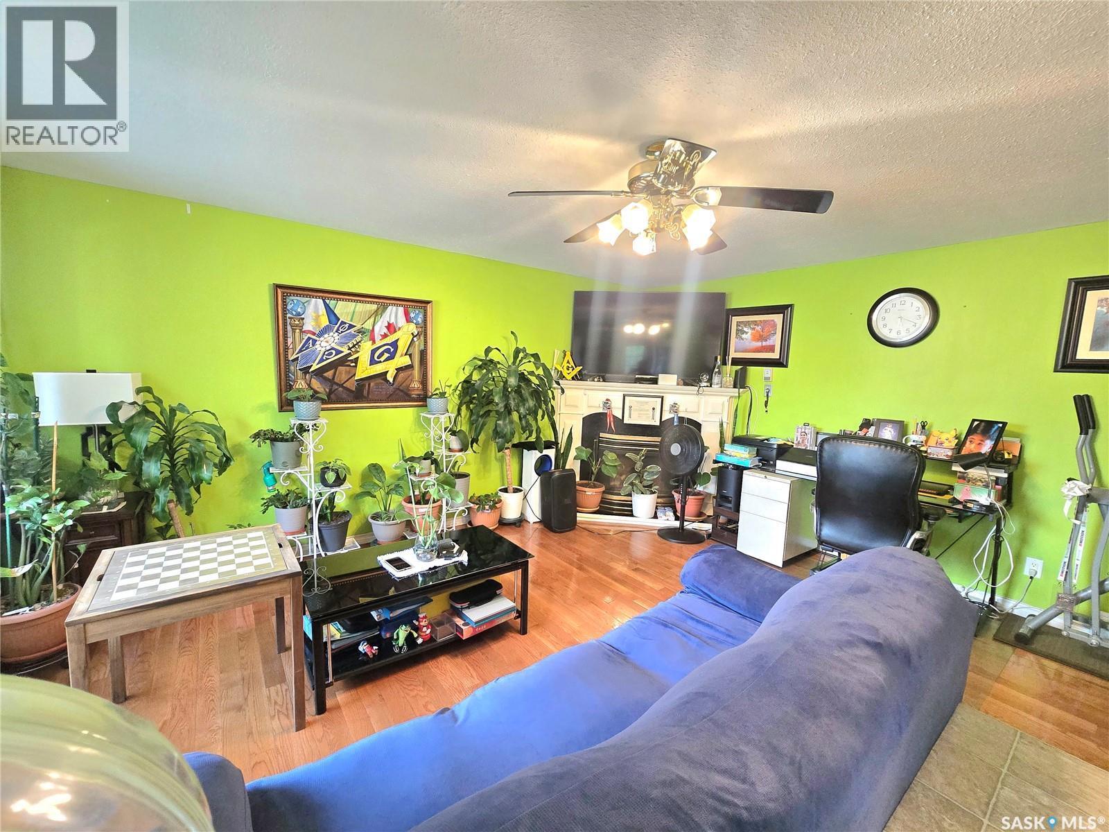 442 Douglas Crescent, Saskatoon, SK - Indoor