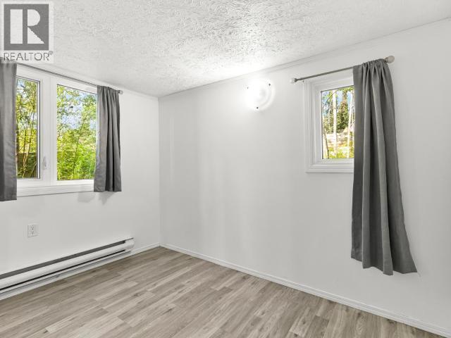 200-26 Azure Road, Whitehorse, YT - Indoor Photo Showing Other Room