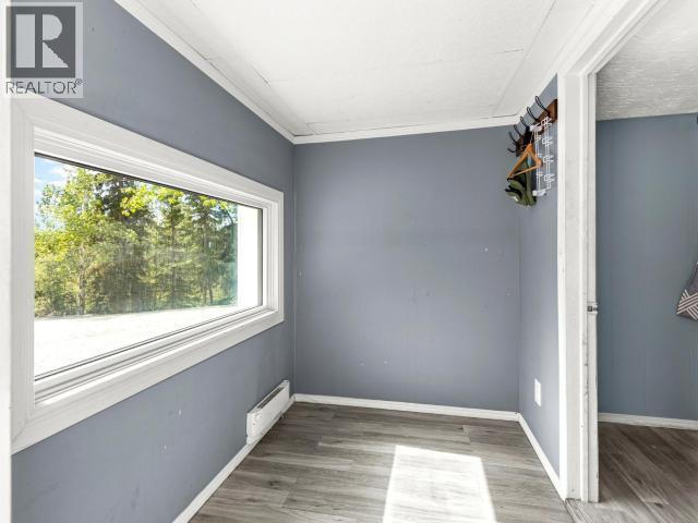 200-26 Azure Road, Whitehorse, YT - Indoor Photo Showing Other Room