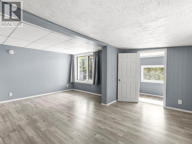 200-26 Azure Road, Whitehorse, YT - Indoor Photo Showing Other Room