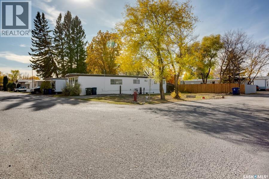 1 219 Grant Street, Saskatoon, SK