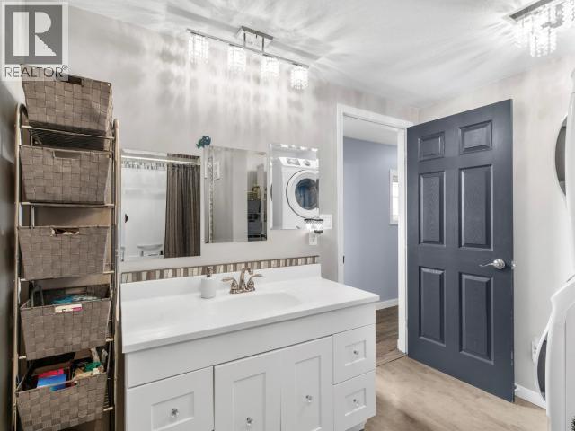 161 Rainbow Road, Whitehorse, YT - Indoor