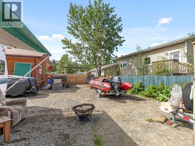 161 Rainbow Road, Whitehorse, YT - Outdoor