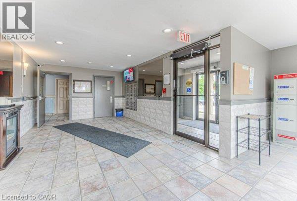 65 Highland Crescent Unit# 204, Kitchener, ON - Indoor