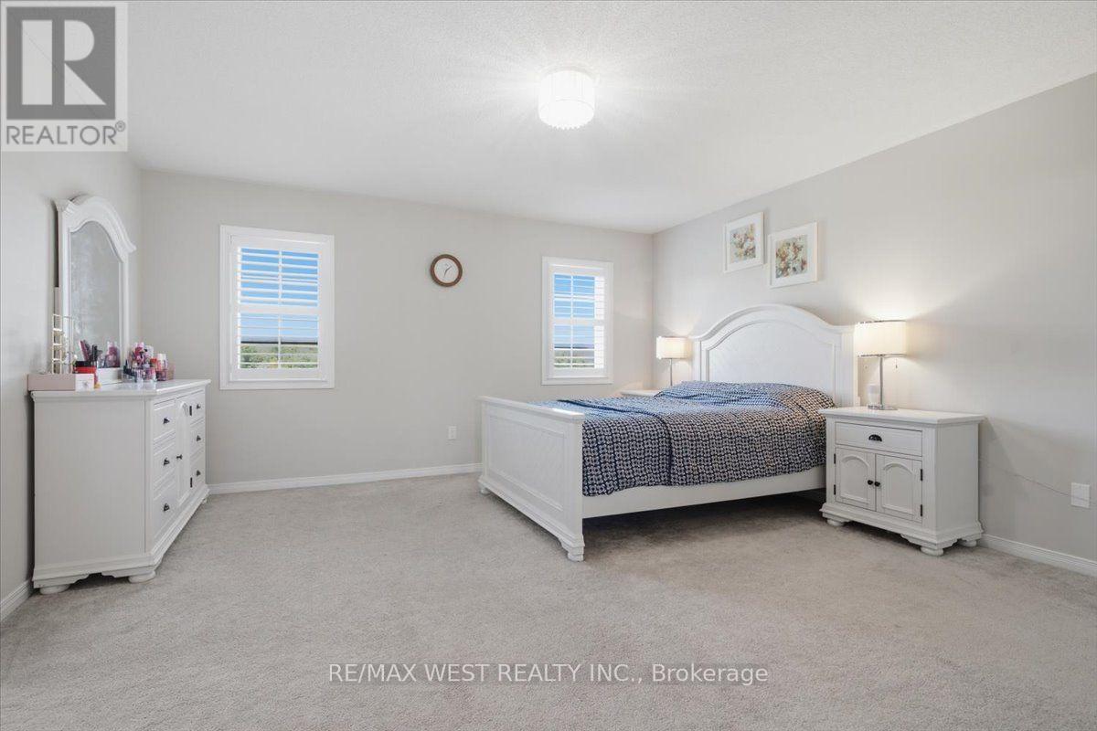 29 Stockell Crescent, Ajax, ON - Indoor Photo Showing Bedroom