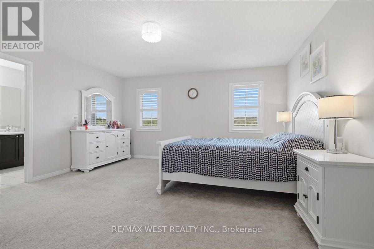 29 Stockell Crescent, Ajax, ON - Indoor Photo Showing Bedroom