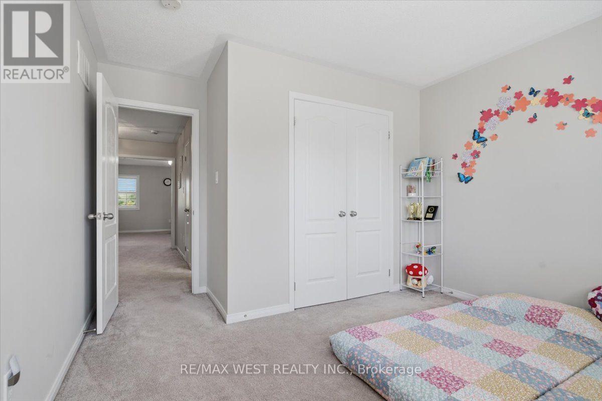 29 Stockell Crescent, Ajax, ON - Indoor Photo Showing Bedroom
