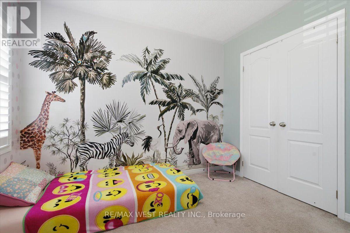 29 Stockell Crescent, Ajax, ON - Indoor Photo Showing Other Room