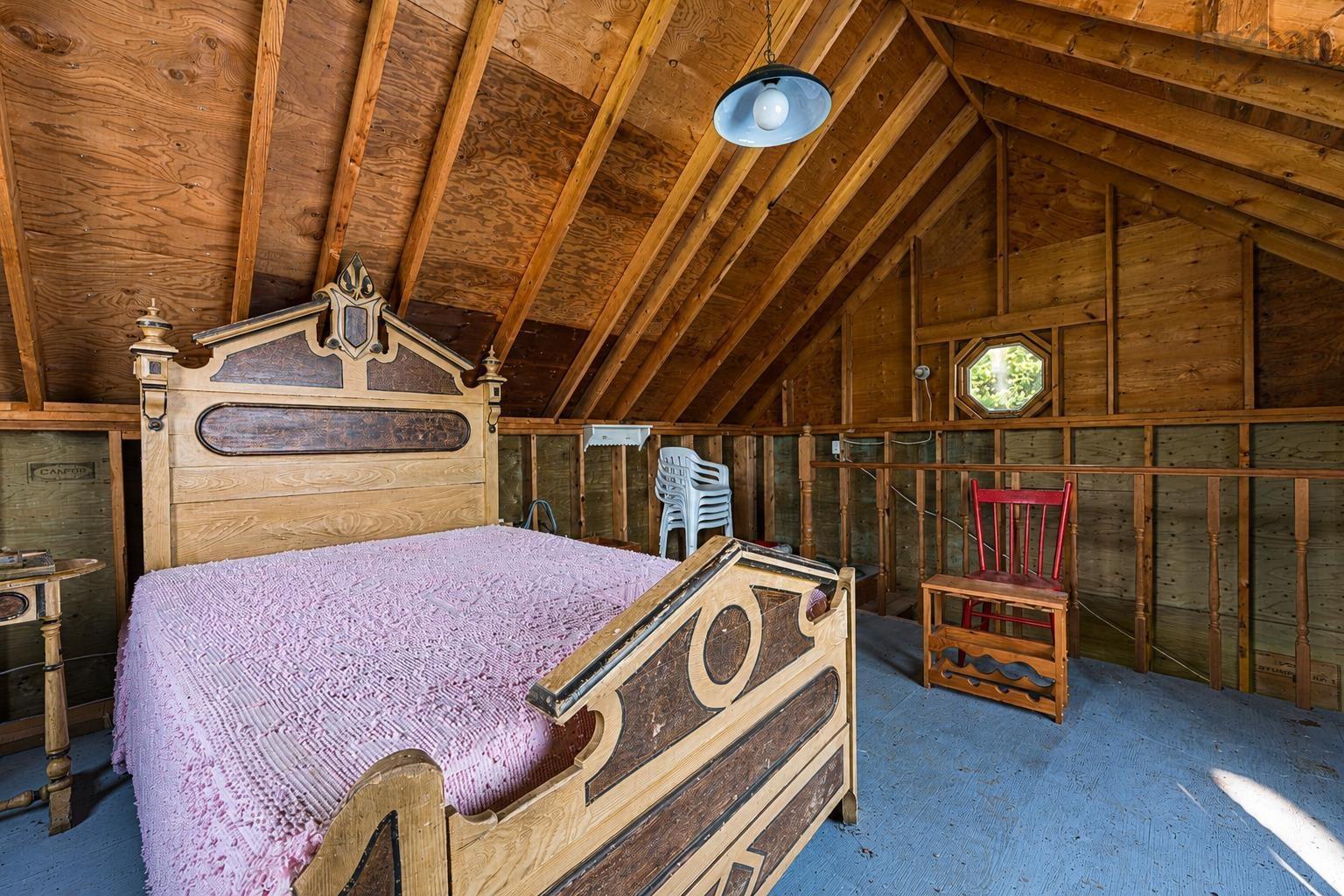 1251 White Point Rd, Smelt Brook, NS - Indoor