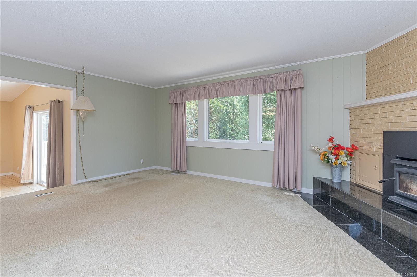 2789 Vanappelen Rd, Nanaimo, BC