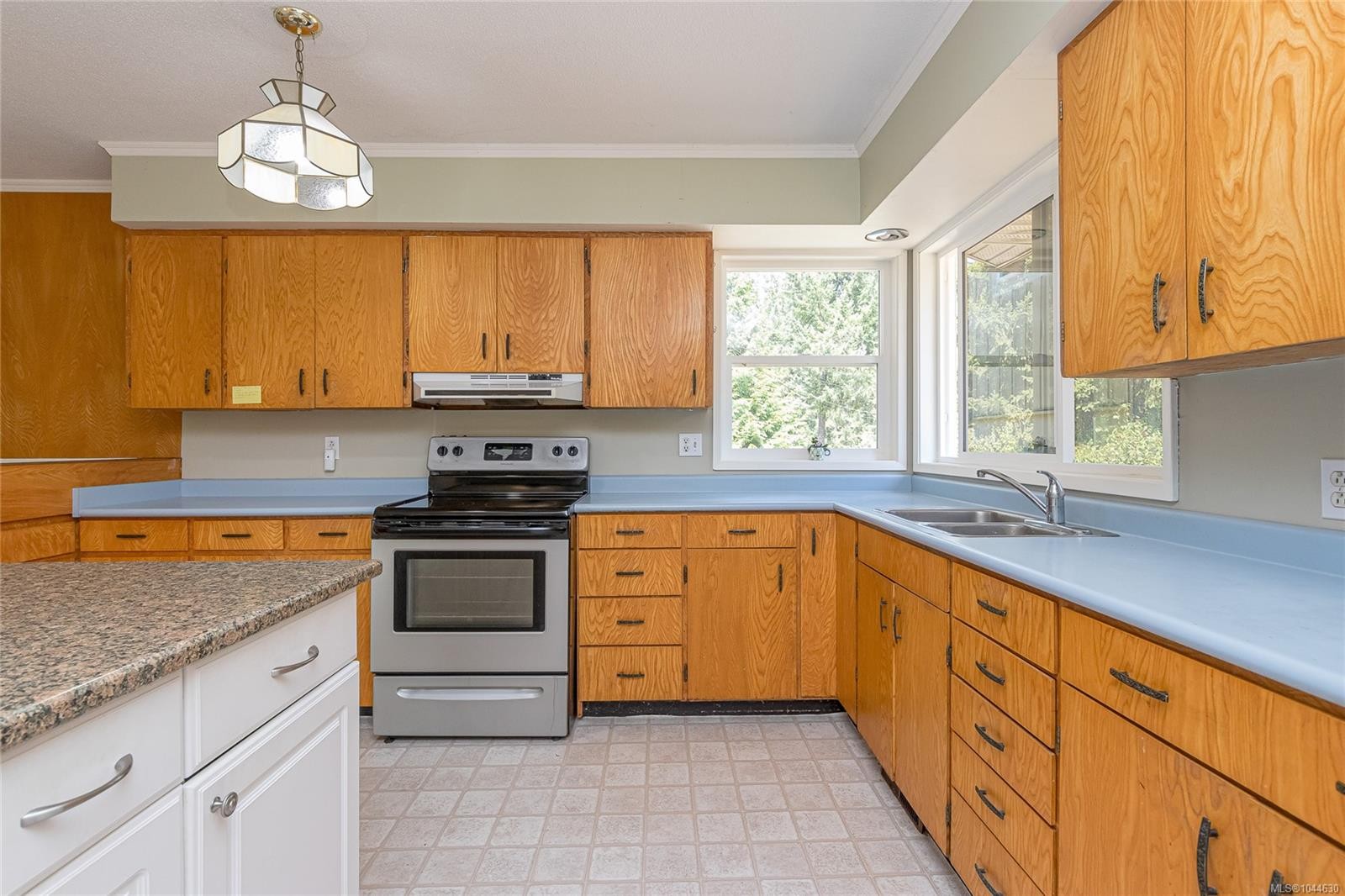 2789 Vanappelen Rd, Nanaimo, BC