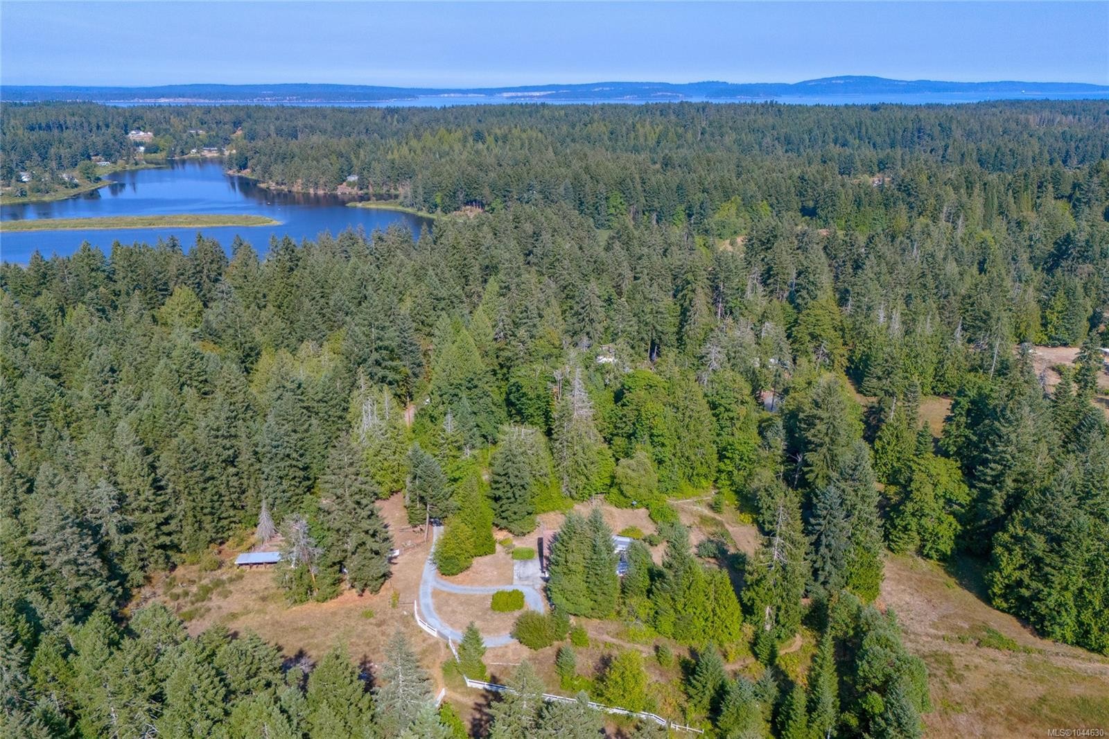 2789 Vanappelen Rd, Nanaimo, BC