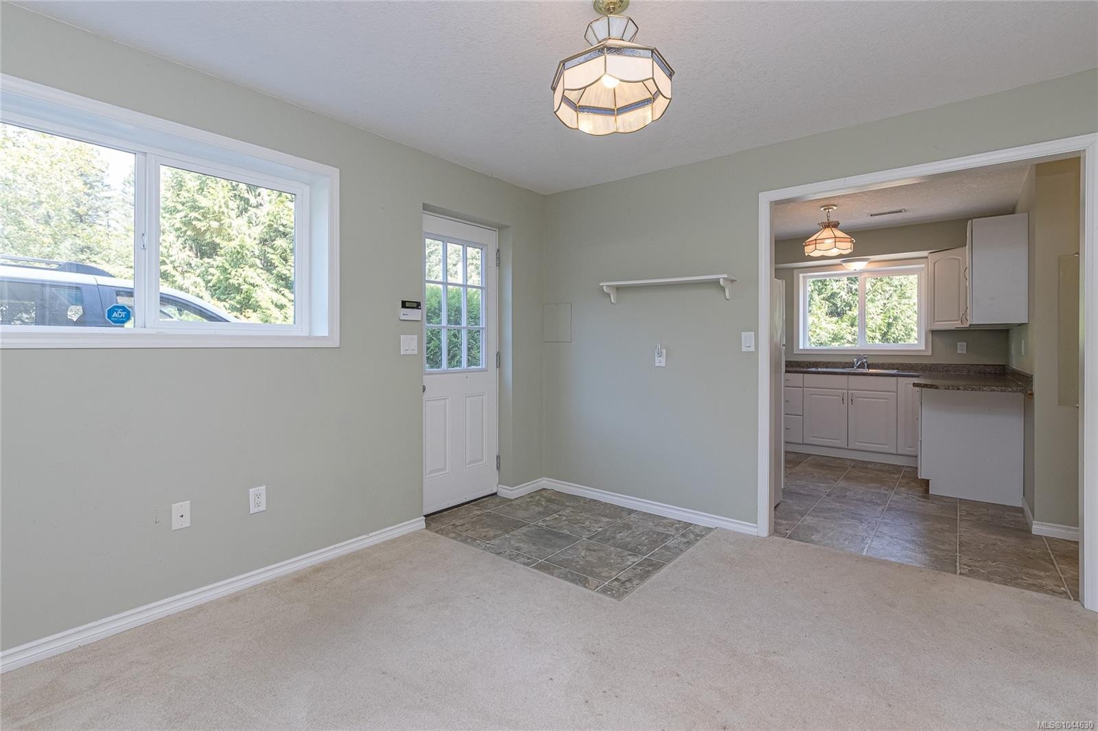 2789 Vanappelen Rd, Nanaimo, BC