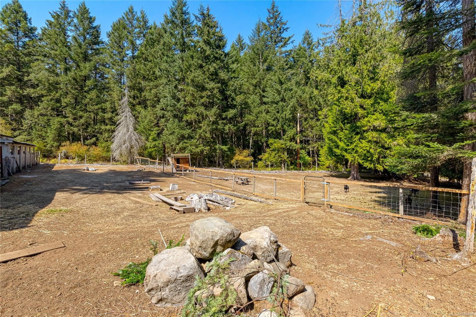2789 Vanappelen Rd, Nanaimo, BC