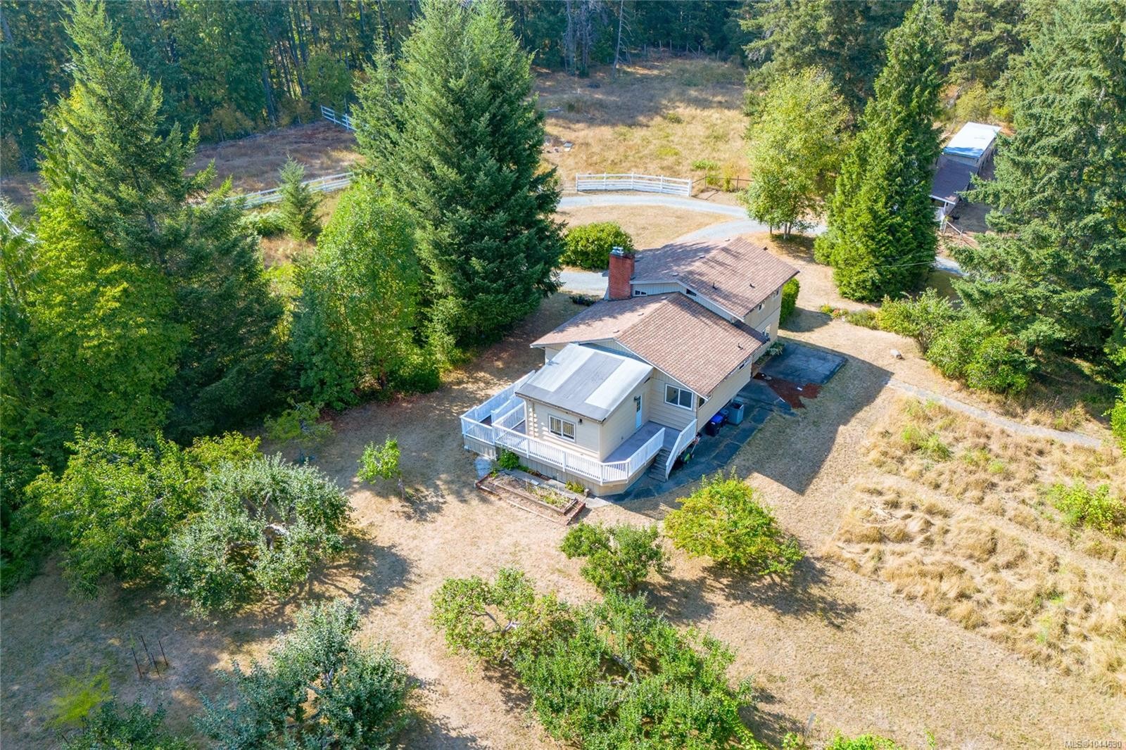 2789 Vanappelen Rd, Nanaimo, BC