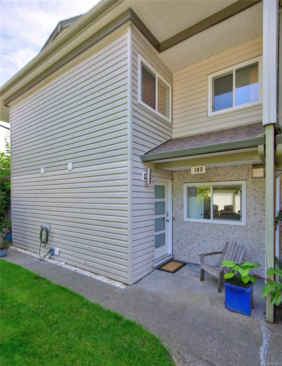 #105-1537 Noel Ave, Comox, BC