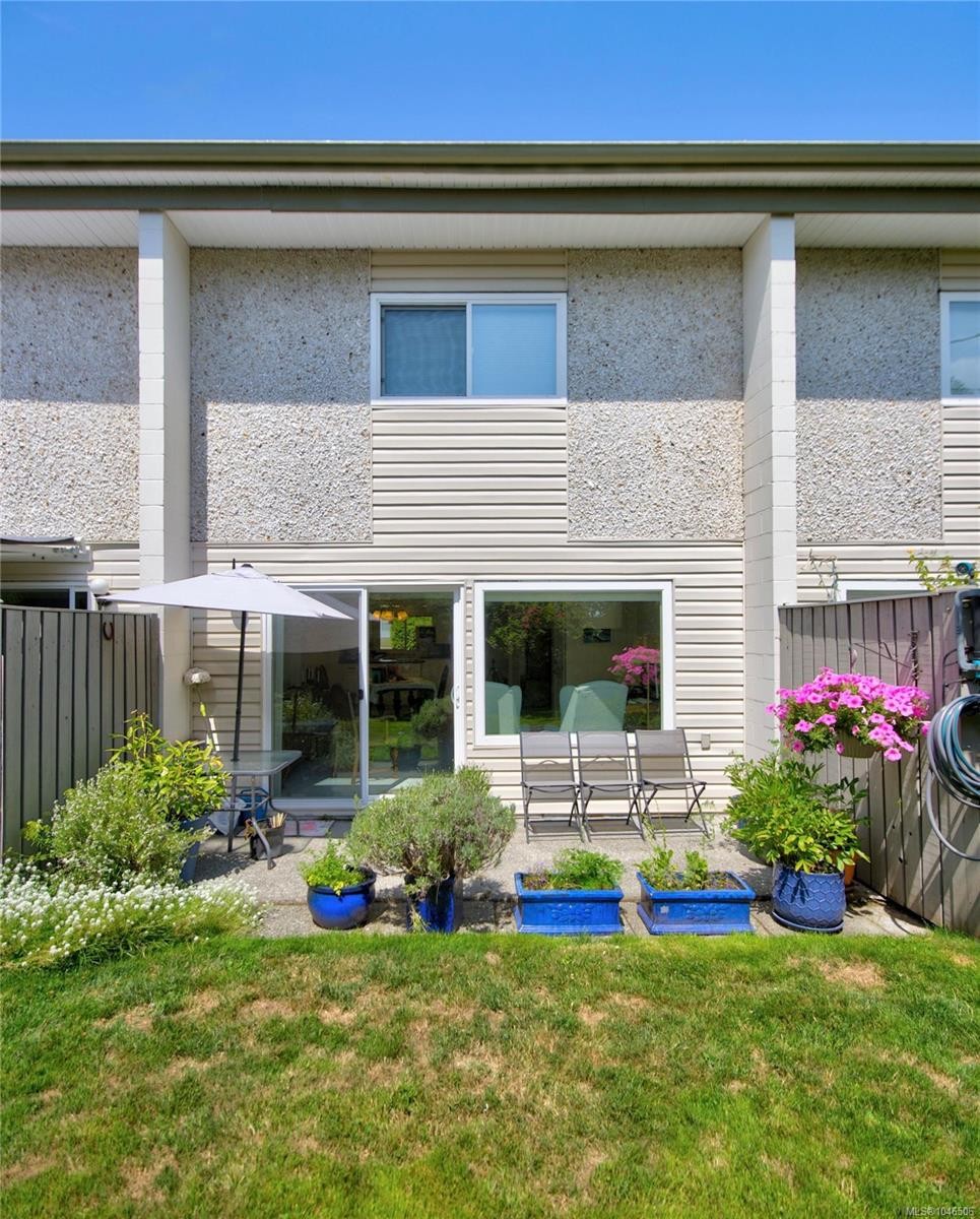 #105-1537 Noel Ave, Comox, BC
