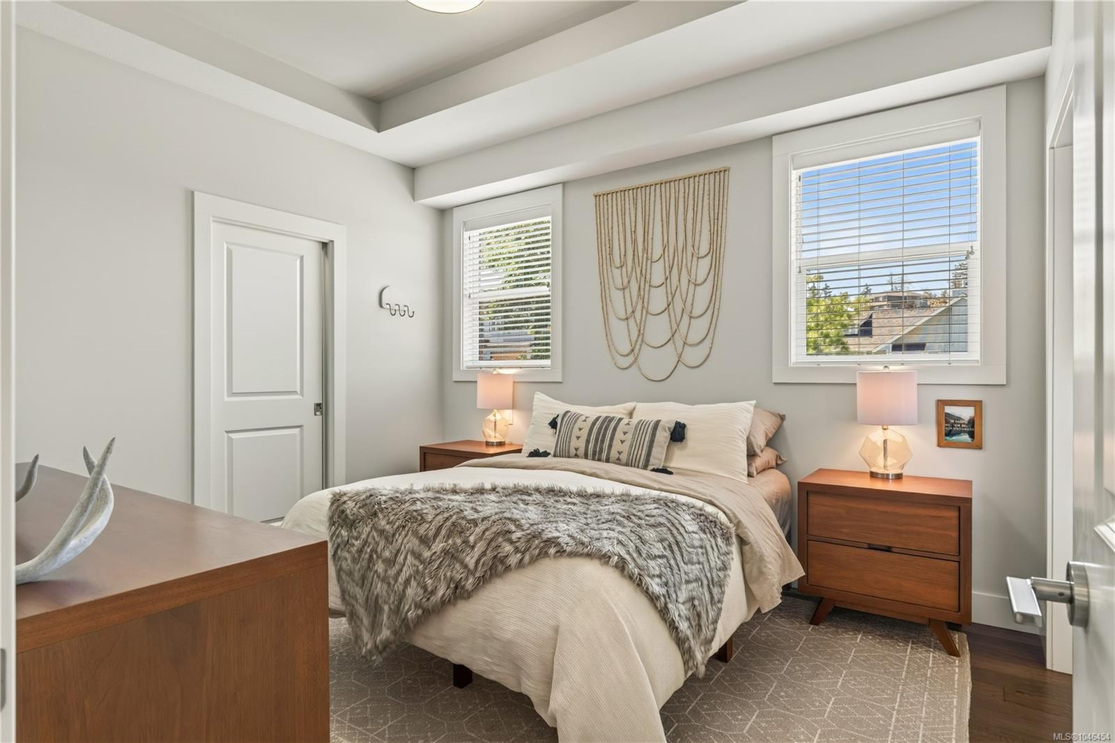 5797 Linyard Rd, Nanaimo, BC - Indoor Photo Showing Bedroom